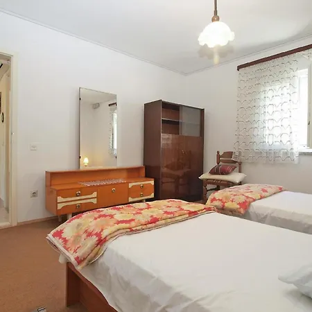 Apartment Fuer 6 Personen Ca 80 Qm In Pula, Istrien Istrische Riviera Pula